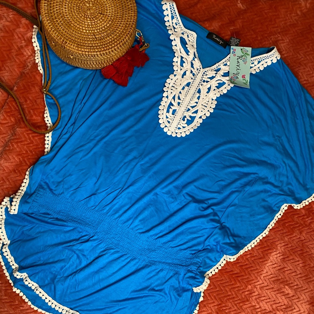 NWT embroidered swimsuit coverup